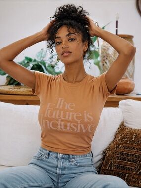 The Bee & the Fox Tee
